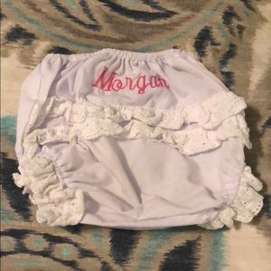 Ruffled diaper cover “Morgan”